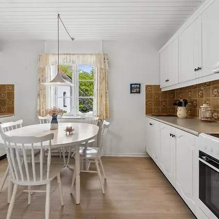 Hening - 150m From The Sea By Interhome